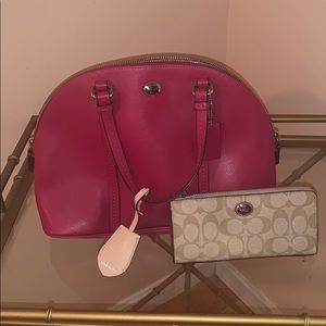 ••BUNDLE!•• Coach bag and Coach wallet!